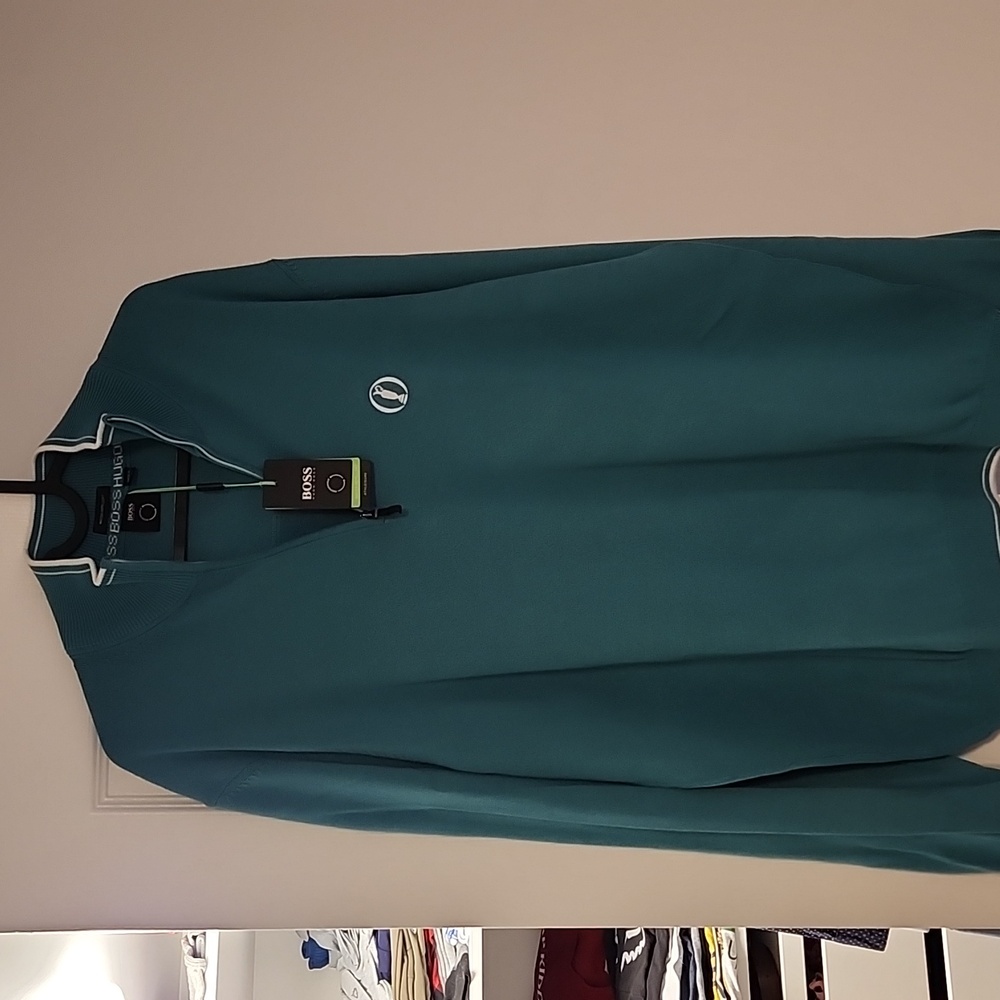 Hugo Boss Sweater Water Repellant Size XL